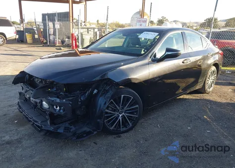 2024 Lexus Es 300H z USA, uszkodzony, nr VIN 58ADA1C18RU042788